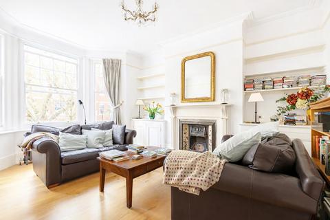 3 bedroom flat to rent, Riverview Gardens, Barnes