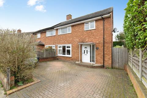 Bransby Road, Chessington, Surrey, KT9