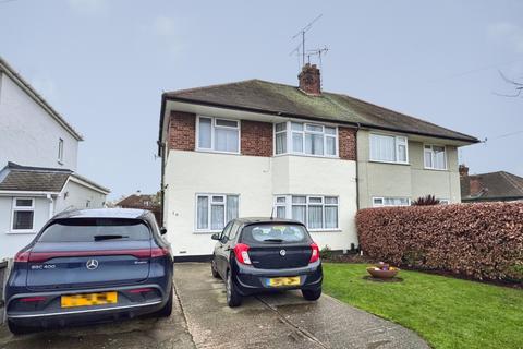 2 bedroom flat to rent, Thornford Gardens, Southend-On-Sea