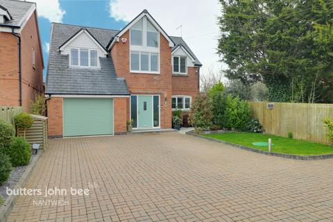 undefined, The Hamptons, Alpraham
