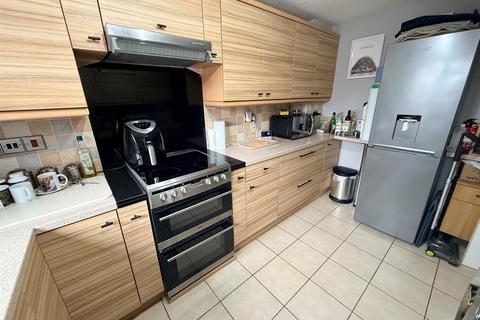 undefined, Richardson Drive, Stourbridge, DY8 4DN