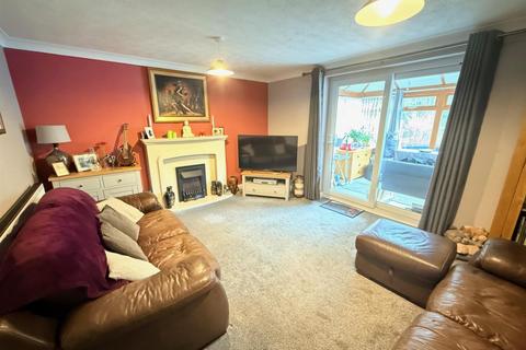 undefined, Richardson Drive, Stourbridge, DY8 4DN