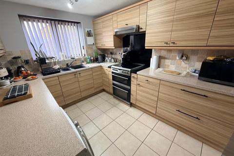 undefined, Richardson Drive, Stourbridge, DY8 4DN
