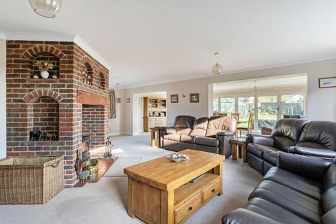 5 bedroom house for sale, Church Lane, Figheldean, Salisbury
