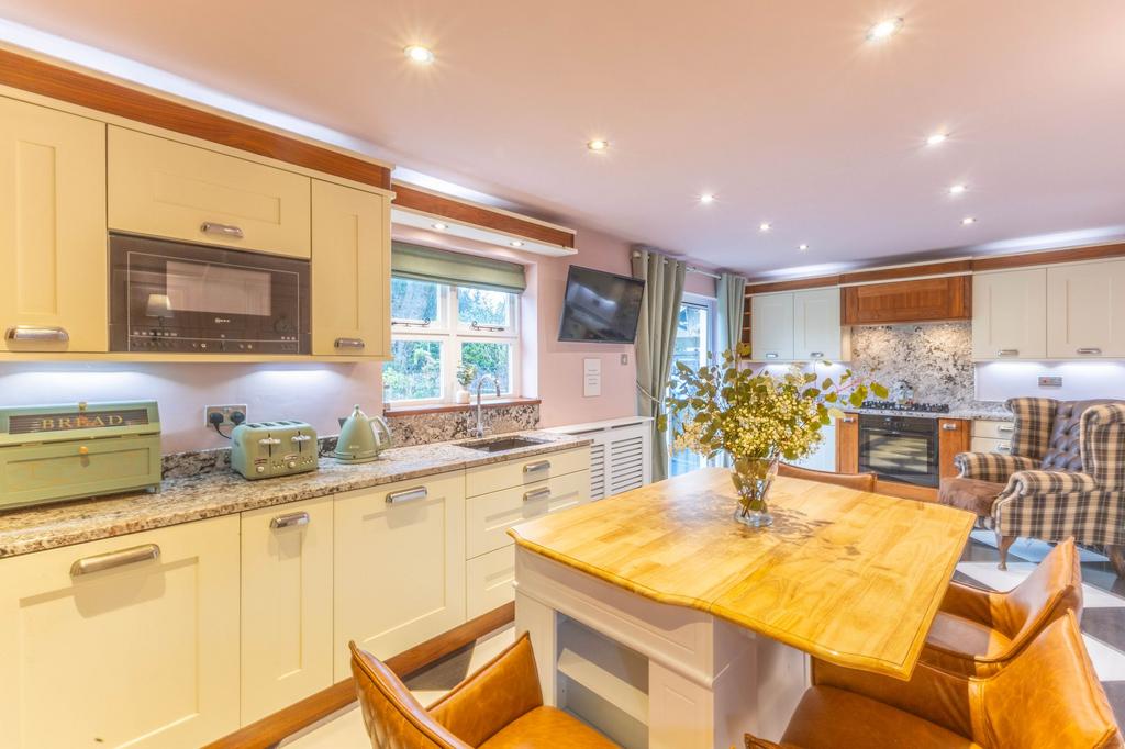 Kitchen / diner