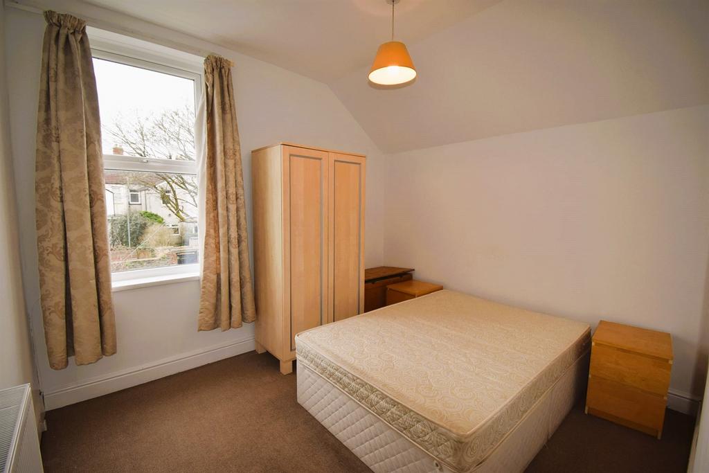 Rear Bedroom