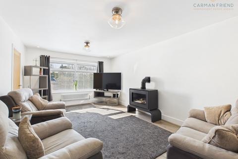 4 bedroom property for sale, Lakeside Close, Upton, CH2
