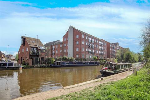 2 bedroom flat for sale, Chandley Wharf, Warwick