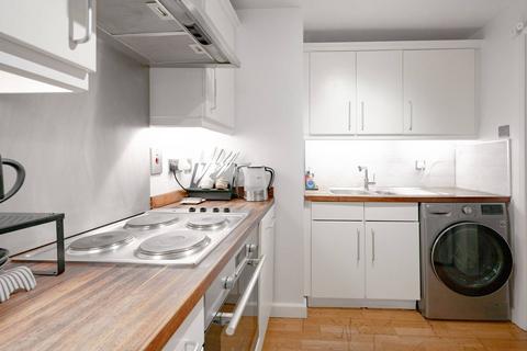 1 bedroom flat for sale, City Road, Old Street, London, EC1V
