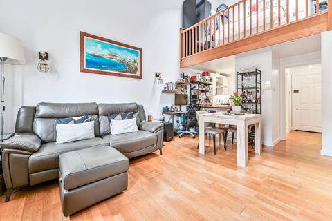 1 bedroom flat for sale, City Road, Old Street, London, EC1V