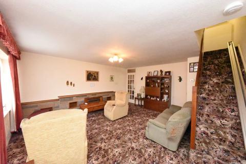 3 bedroom end of terrace house for sale, Pitcairn Close, Birmingham B30