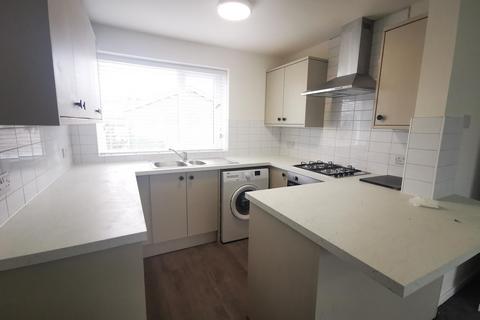 2 bedroom flat to rent, Trentham Avenue, Benton, Newcastle upon Tyne, NE7