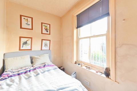 2 bedroom flat to rent, Mowll Street, SW9, Oval, London, SW9