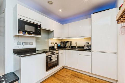 1 bedroom flat for sale, Warren Road, Cheadle Hulme, Cheshire, SK8