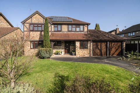4 bedroom detached house for sale, Epping Way, Bracknell, Berkshire