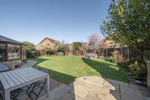 4 bedroom detached house for sale, Epping Way, Bracknell, Berkshire