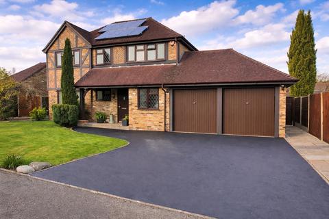 4 bedroom detached house for sale, Epping Way, Bracknell, Berkshire