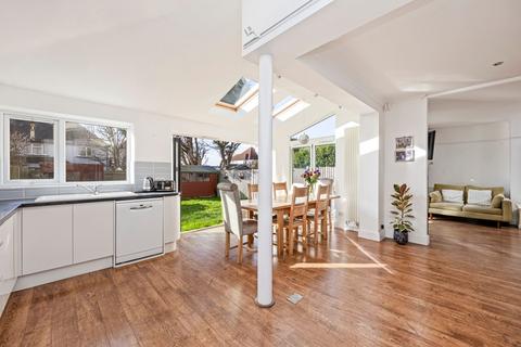undefined, Glastonbury Road, Hove BN3