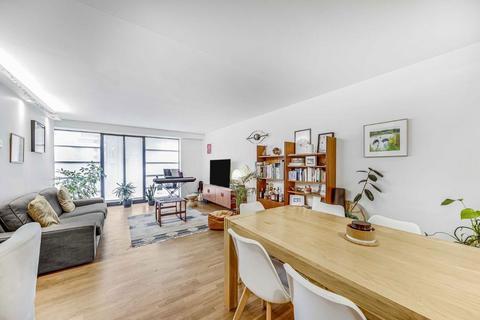 2 bedroom flat to rent, New Wharf Road, London N1