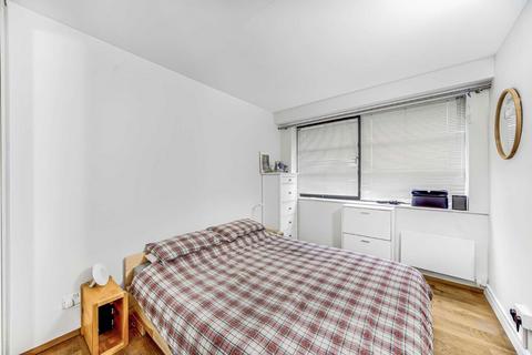 2 bedroom flat to rent, New Wharf Road, London N1
