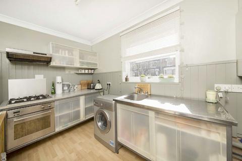 1 bedroom flat to rent, Ferris Road, London SE22