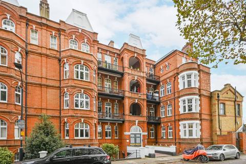 Mornington Avenue Mansions, West Kensington, London, W14