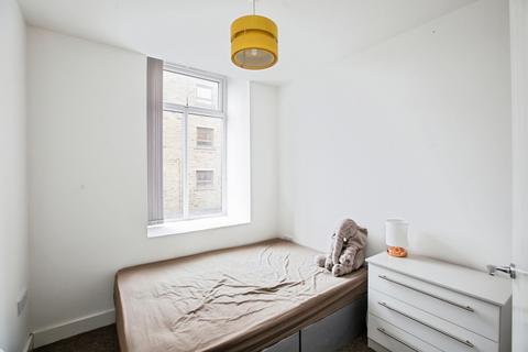 1 bedroom flat for sale, King Cross Street, Halifax, West Yorkshire, HX1