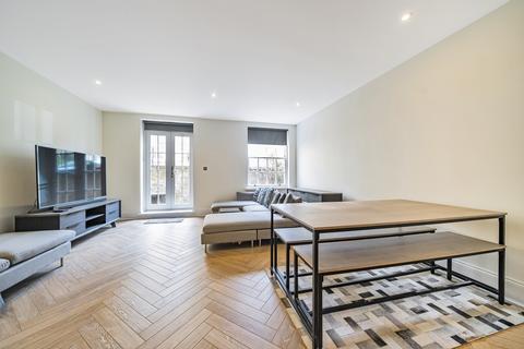 2 bedroom flat to rent, Royal Drive, London, N11