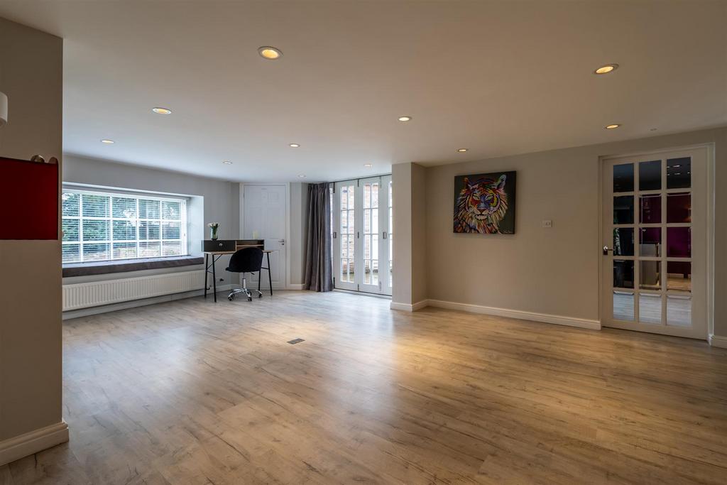 Games Room/Bedroom 3