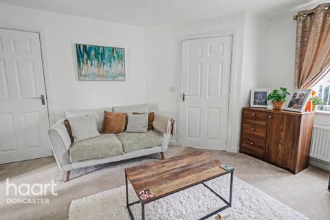 3 bedroom terraced house for sale, Dutchman Way, Doncaster