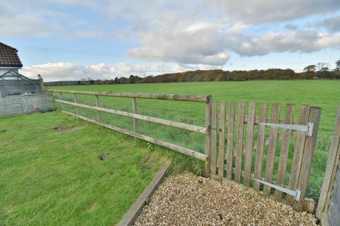2 bedroom detached house for sale, Ham Lane, Ferndown, BH22