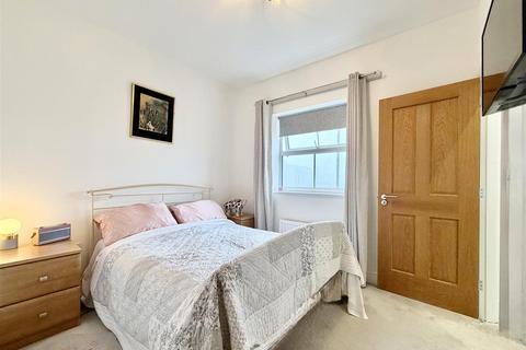 3 bedroom townhouse for sale, Mill Moor Road, Meltham HD9