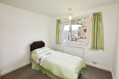 2 bedroom bungalow for sale, St. Margarets Close, Southampton, Hampshire, SO18