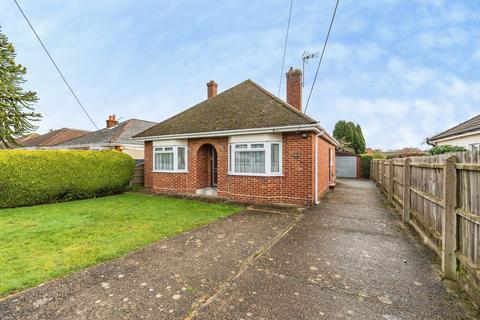3 bedroom bungalow for sale, Hampton Lane, Blackfield, Southampton, Hampshire, SO45