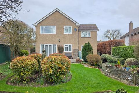3 bedroom detached house for sale, Beechwood Avenue, Melton Mowbray, LE13