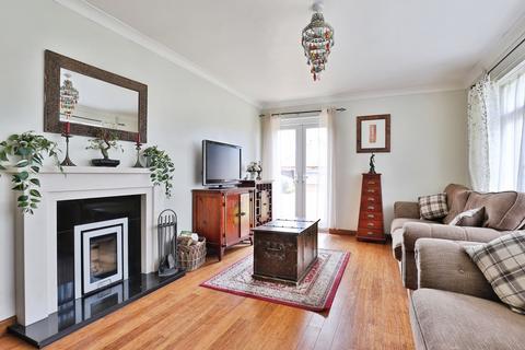 undefined, Meadow Way, Ringwood, Hampshire, BH24