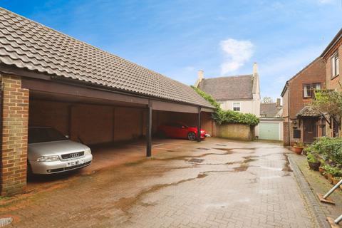 2 bedroom flat for sale, Furlong Mews, Ringwood, Hampshire, BH24