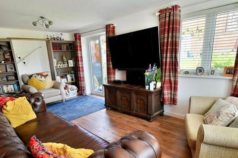 4 bedroom detached house for sale, Paddocks Way, Ferndown, BH22