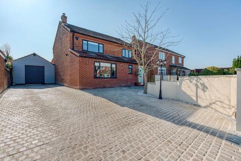 5 bedroom detached house for sale, Wathen Way, Marsham