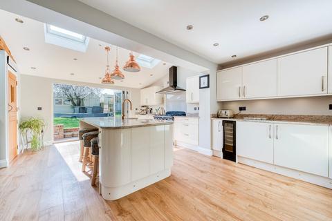 5 bedroom detached house for sale, Wathen Way, Marsham