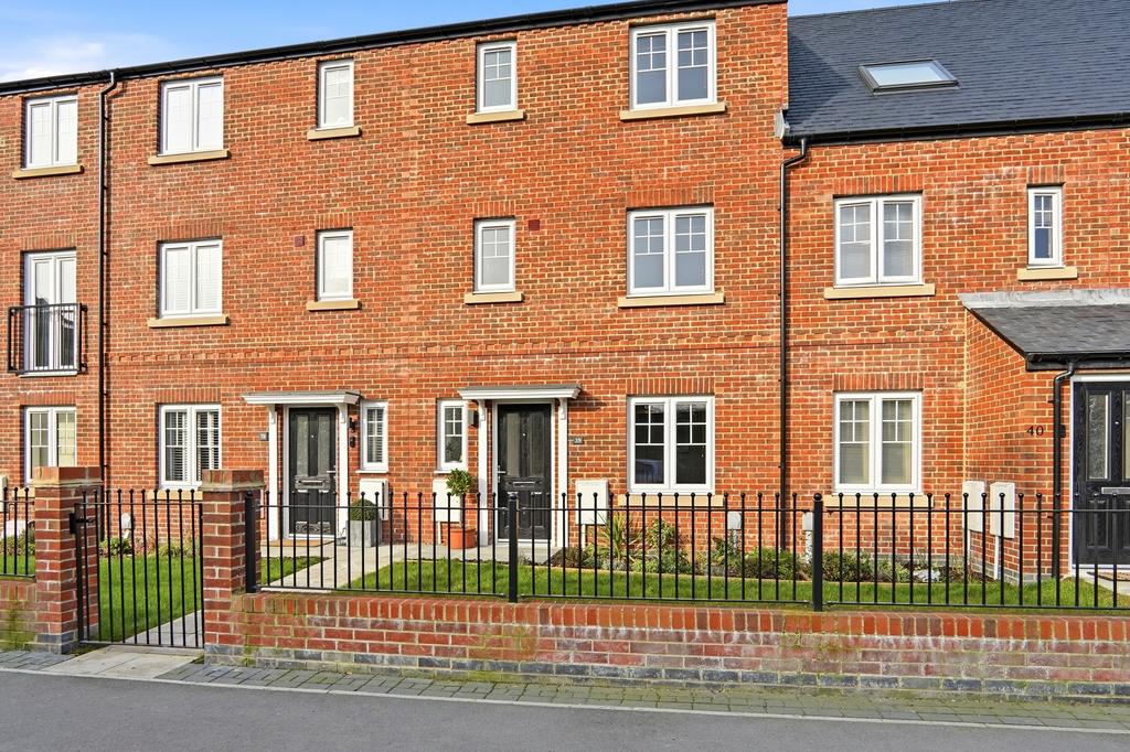 Grosvenorroad001