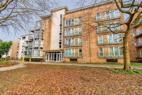 undefined, Suttones Place, Southampton, Hampshire, SO15