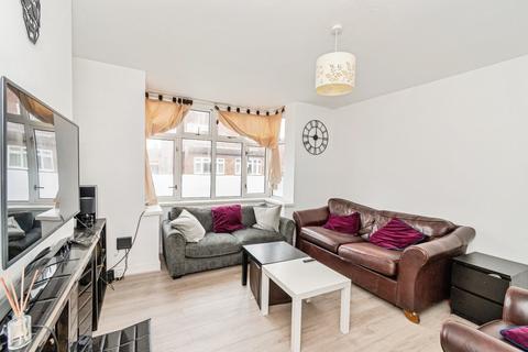 undefined, Almond Road, Southampton, Hampshire, SO15