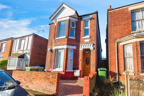 Eastfield Road, Southampton, Hampshire, SO17