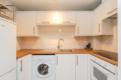 undefined, Hill Lane, Southampton, Hampshire, SO15
