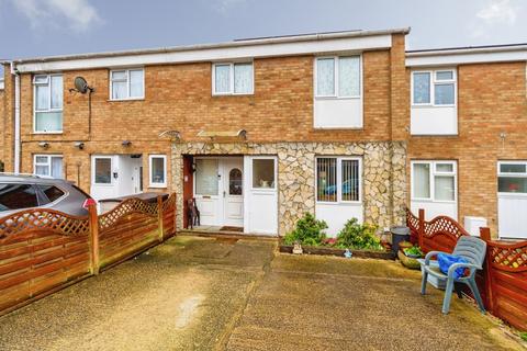 Caistor Close, Southampton, Hampshire, SO16