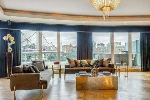 2 bedroom flat to rent, Queenstown Road, London, SW11
