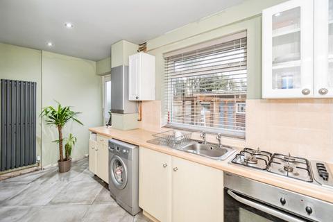 undefined, Hollyoak Road, Southampton, Hampshire, SO16