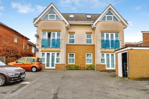 Millbrook Road East, Southampton, Hampshire, SO15