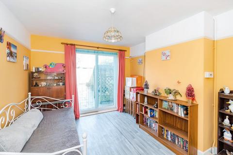 3 bedroom semi-detached house for sale, Holland Place, Southampton, Hampshire, SO16